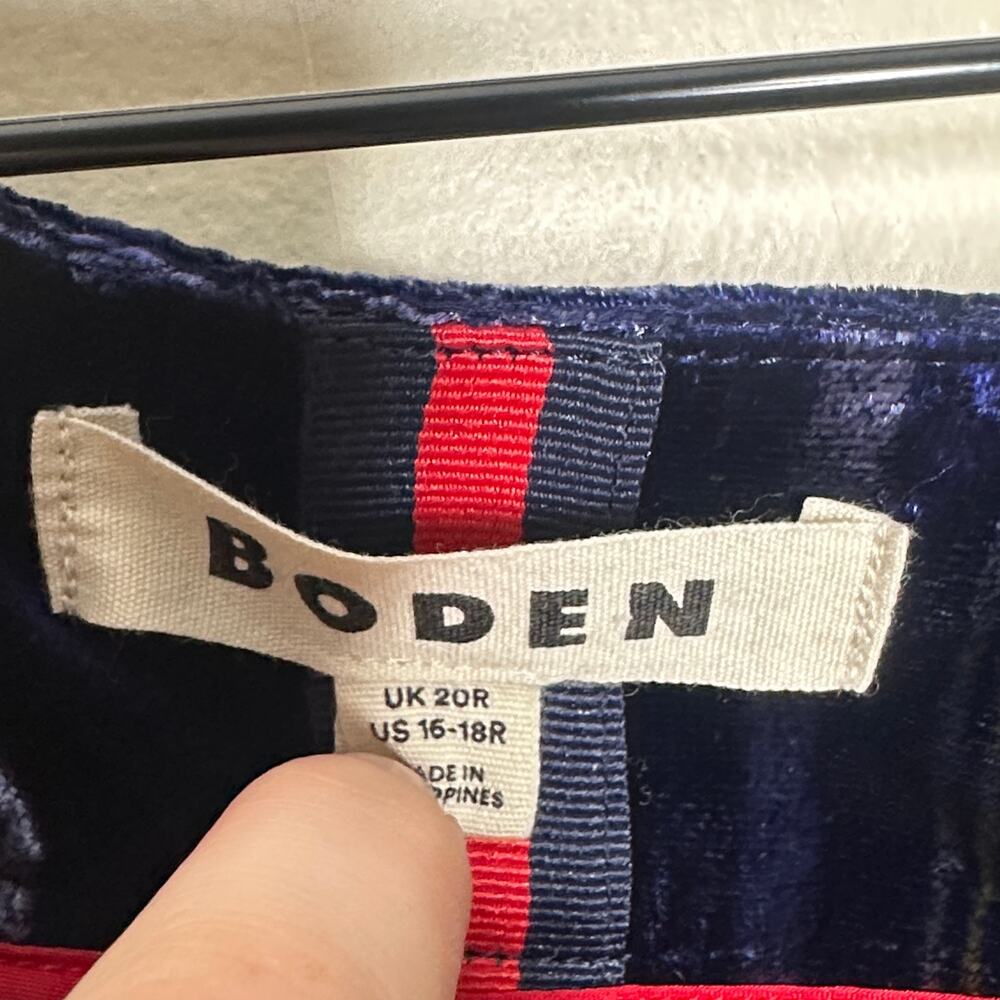 BODEN Chiswick Velvet Pants Navy and Red Check Sz 16-18R $198 {3R49} - Picture 4 of 5